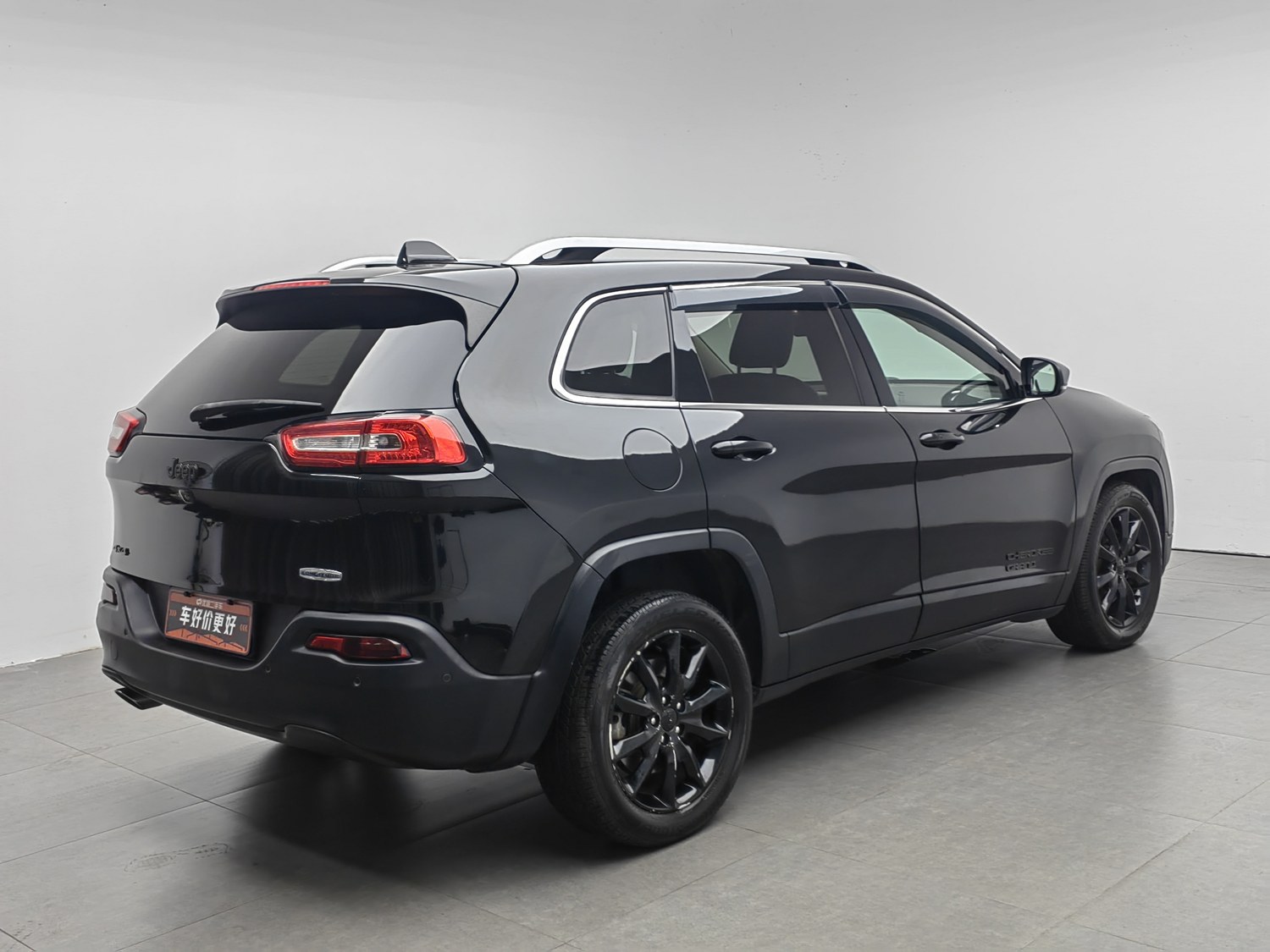 Used Jeep Cherokee (Import) 2014 2.4 AT