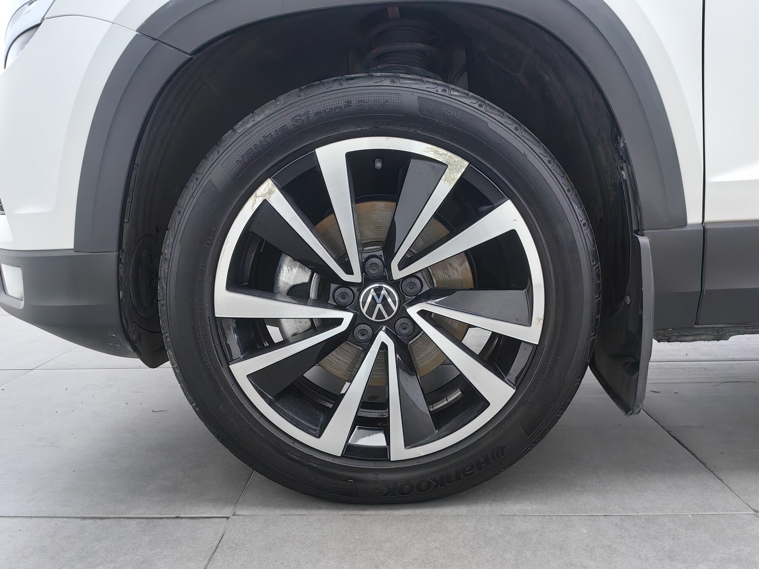 Used Volkswagen Tharu 2021 1.4 AT