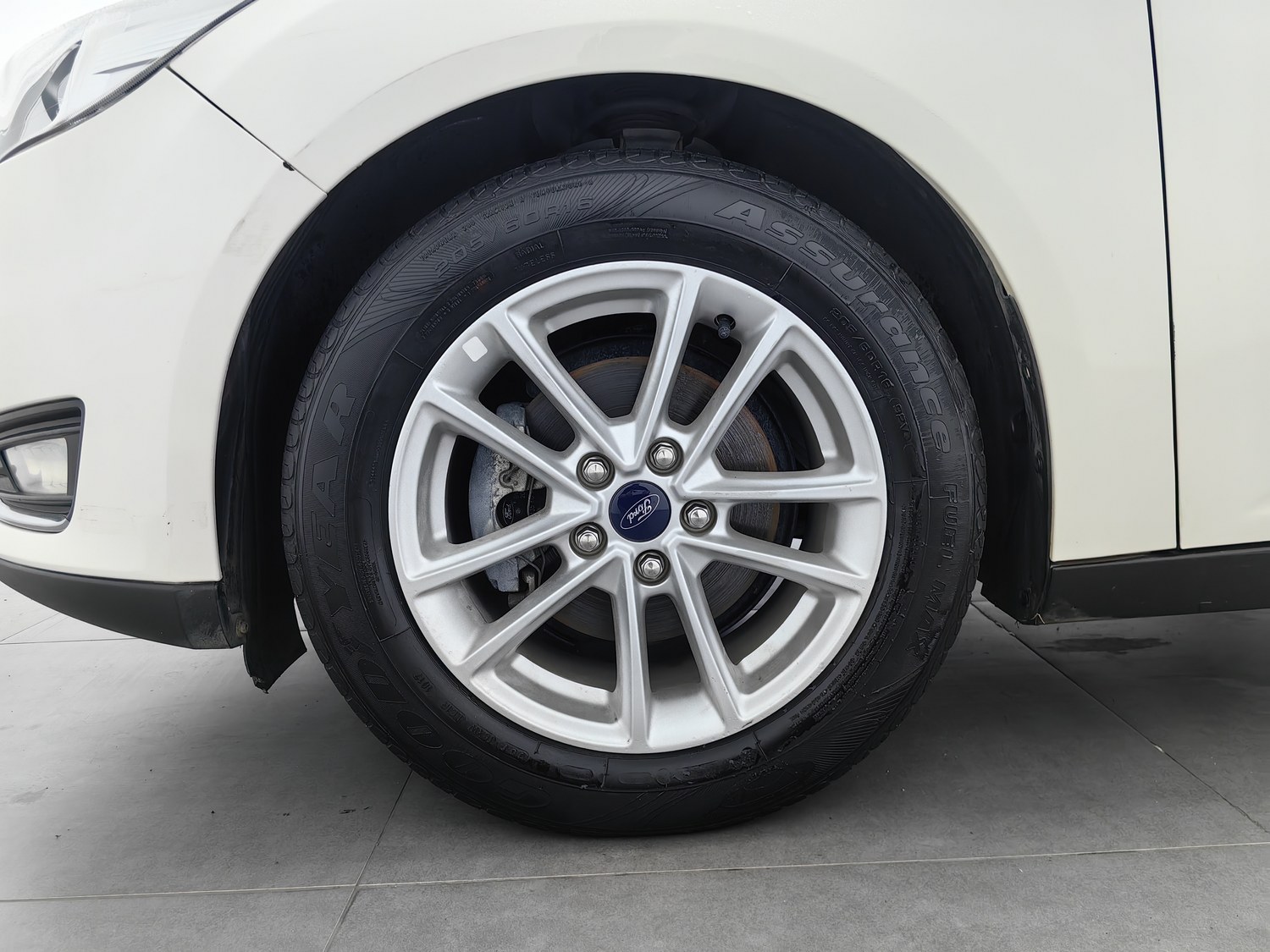 Used Ford Focus 2017 1.6 AT
