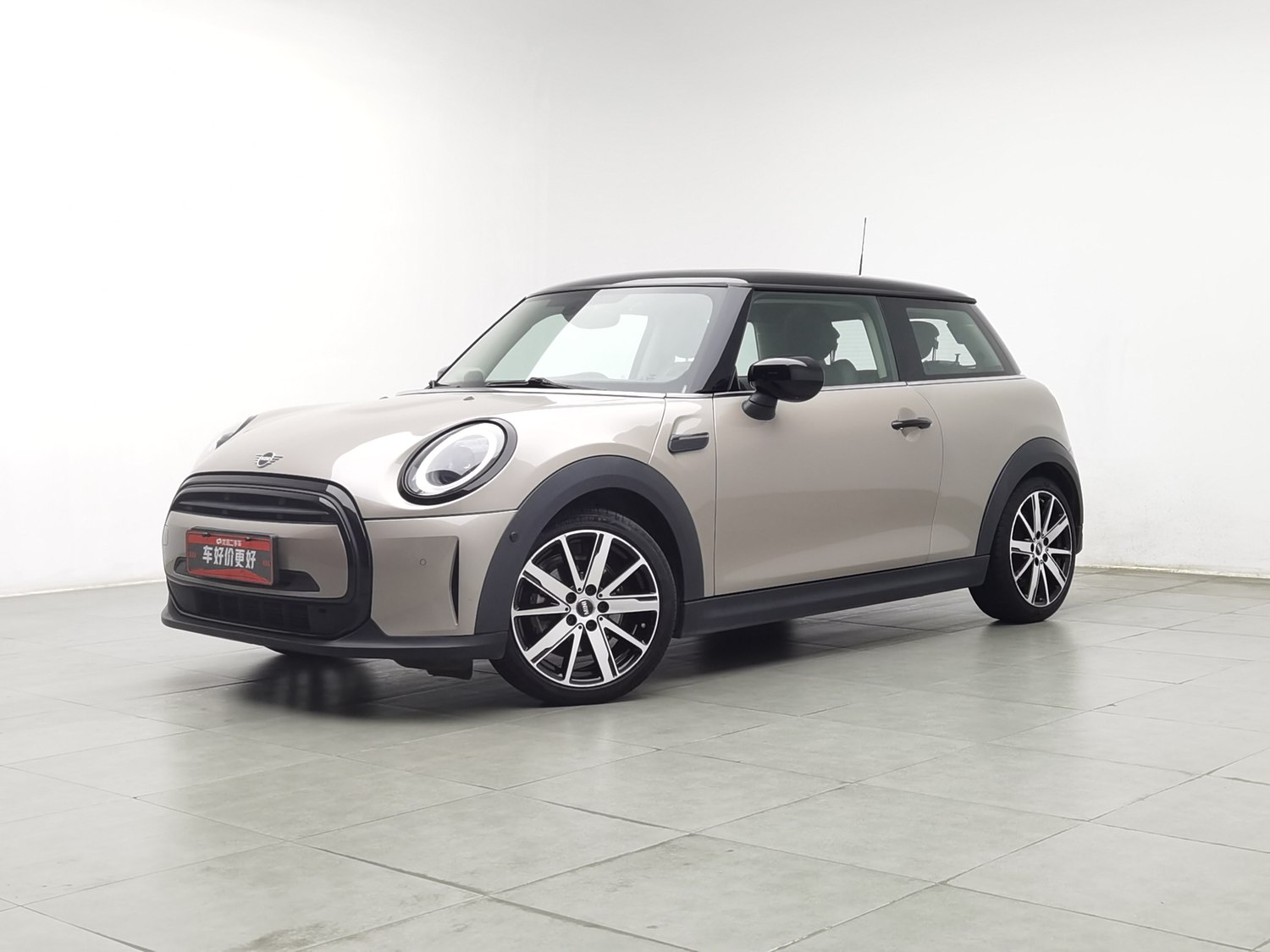 Used MINI MINI 2023 1.5 AT