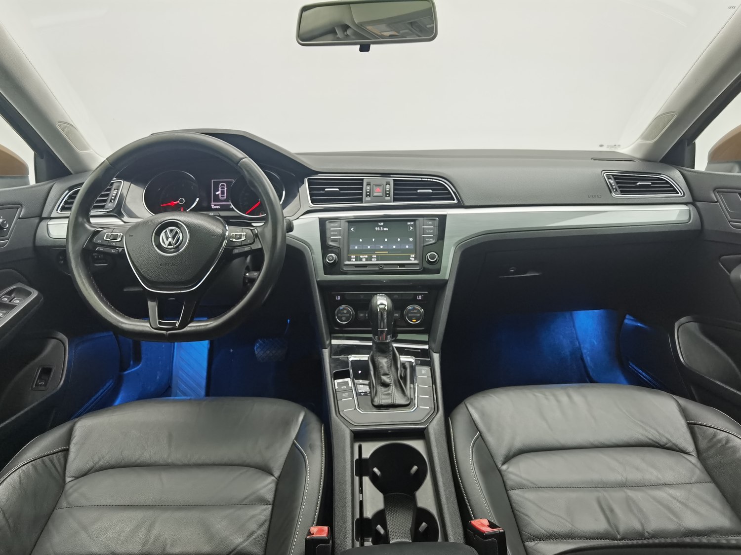 Used Volkswagen Lamando 2015 1.4 AT