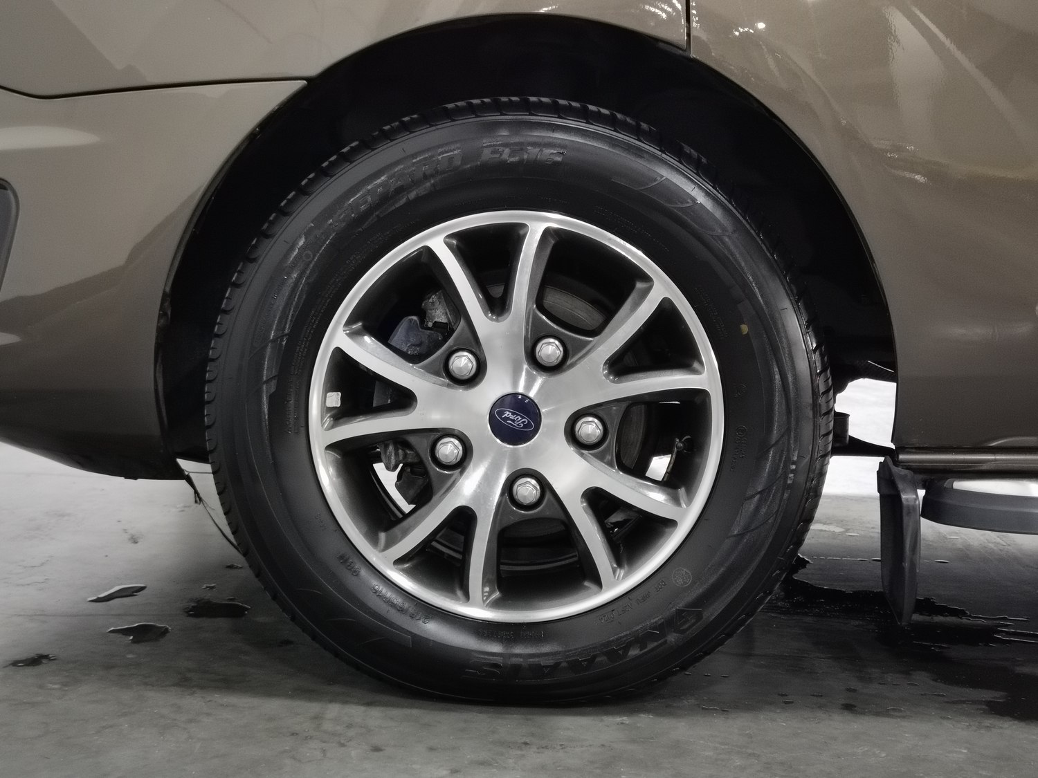 Used Ford Tourneo 2017 2.0 AT