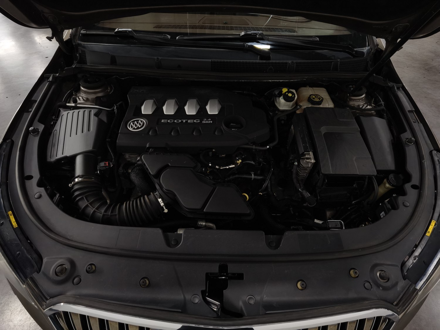 Used Buick LaCrosse 2013 2.4 AT