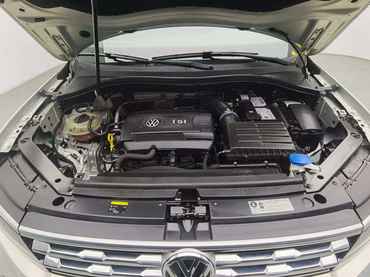 Used Volkswagen Tiguan L 2017 1.8 AT