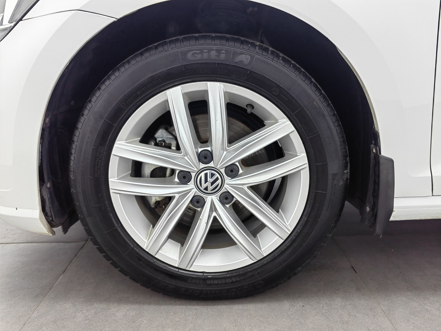 Used Volkswagen Golf 2018 1.4 AT