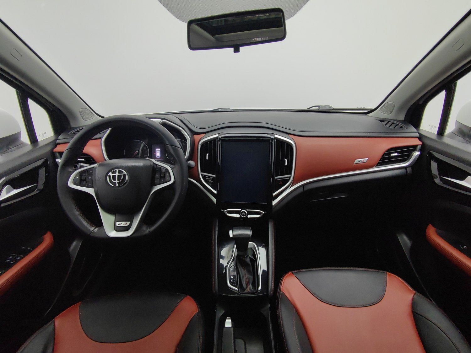 Used Zhonghua V3 2017 1.5 AT
