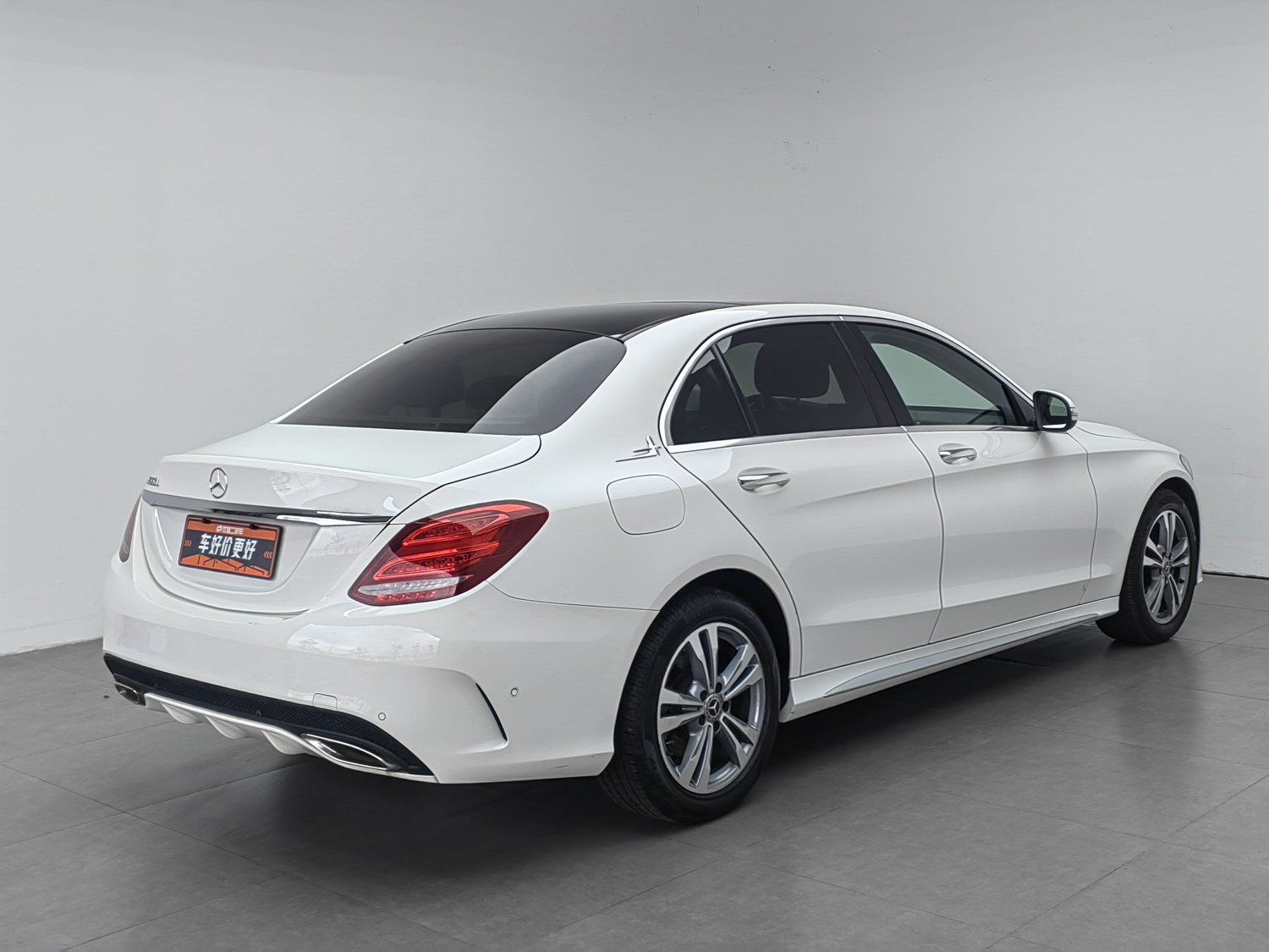 Used Mercedes-Benz C-Class 2017 2.0 AT