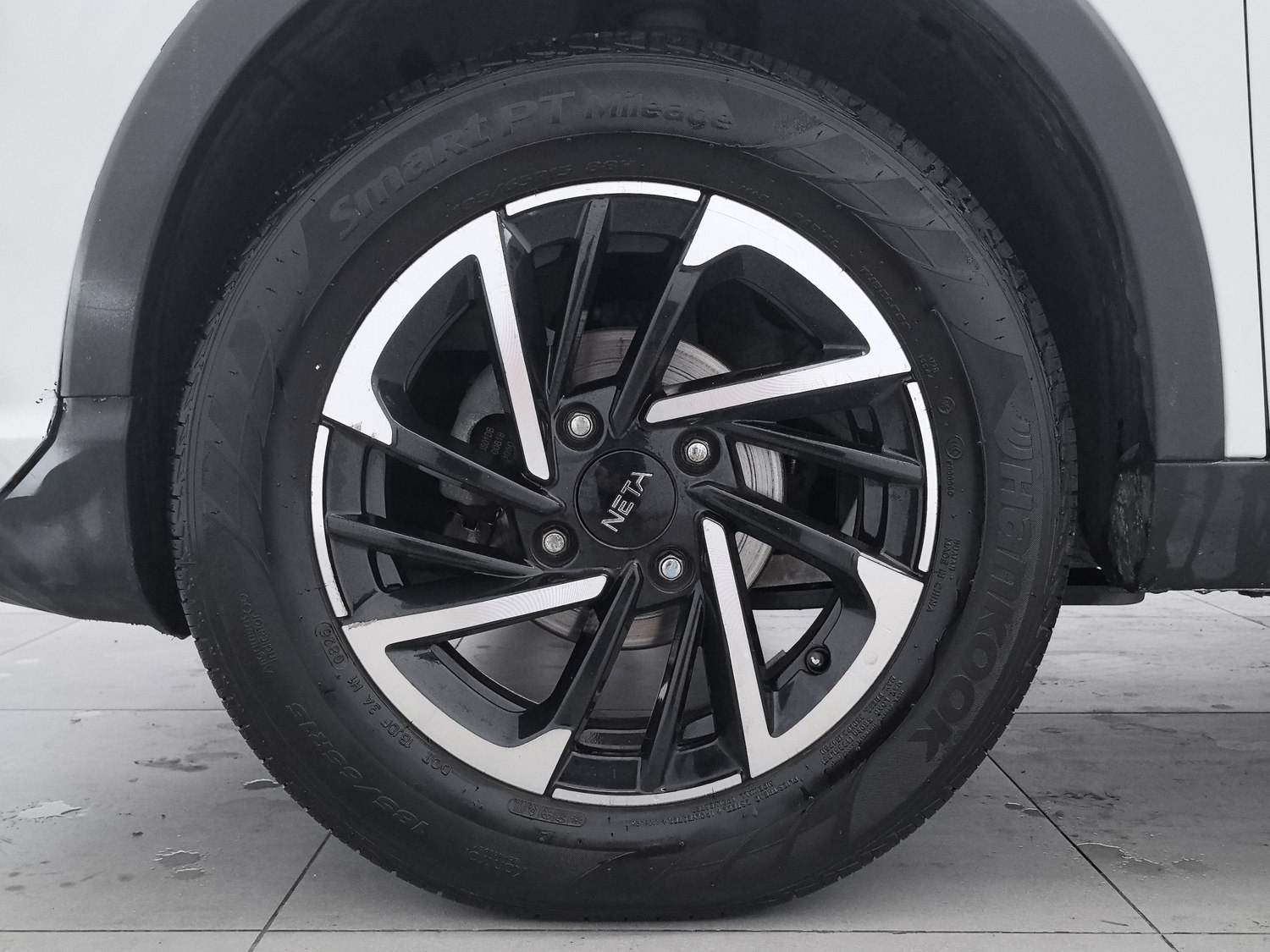 Used Neta V 2021