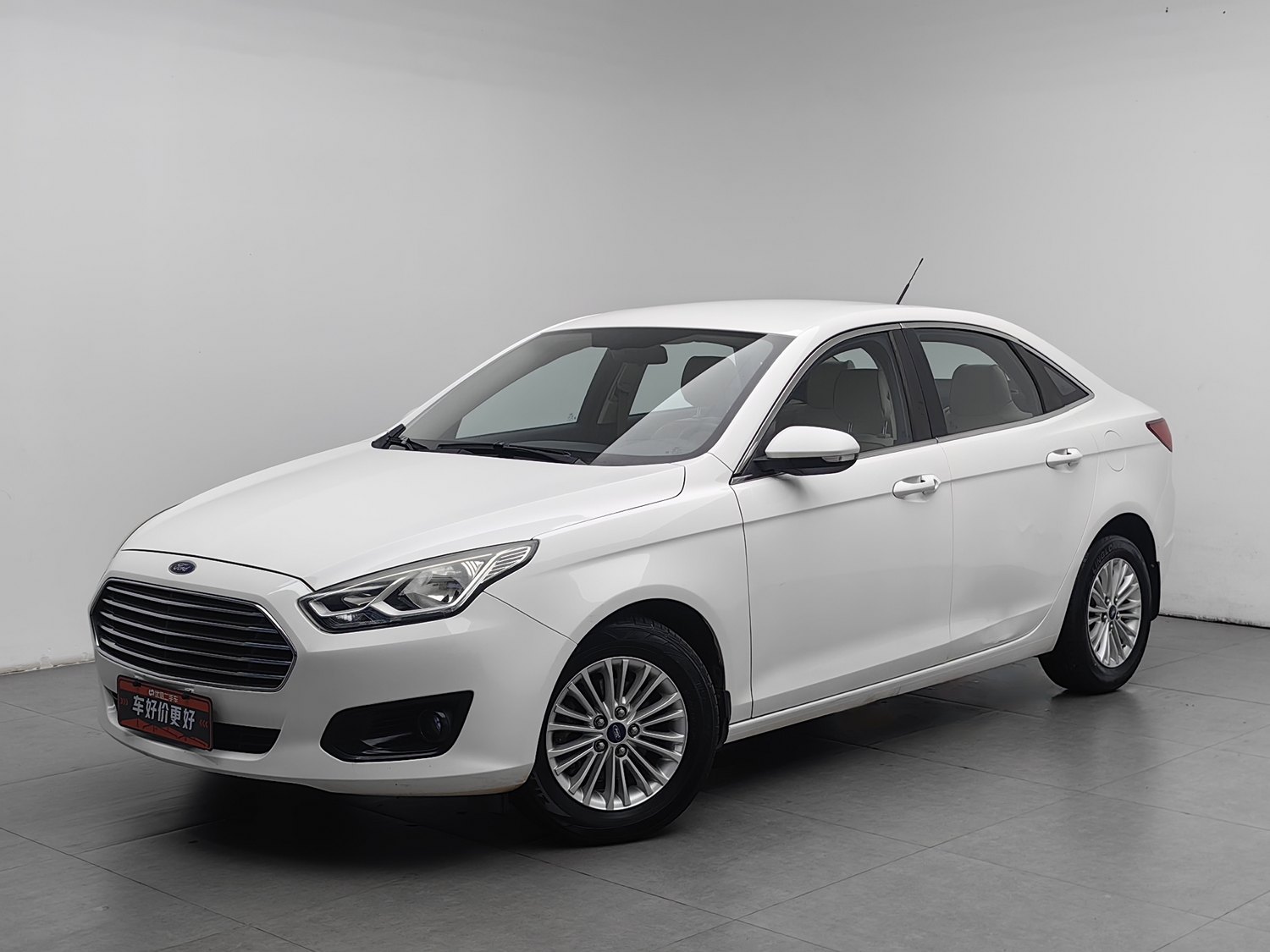 Used Ford Escort 2015 1.5 AT
