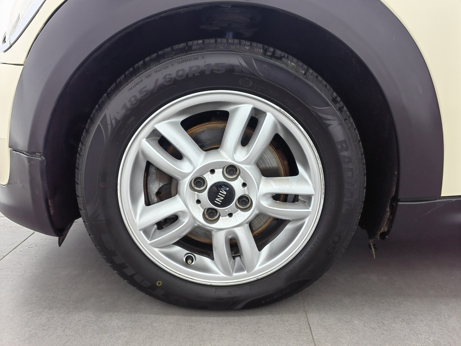 Used MINI Clubman 2011 1.6 AT