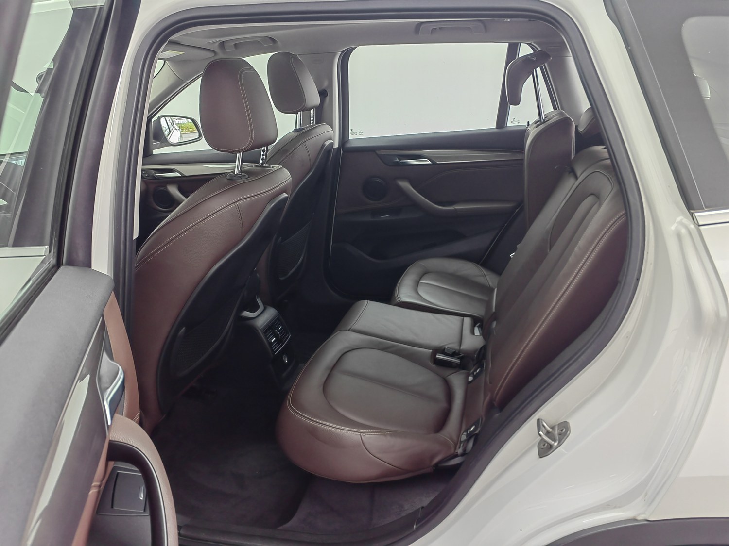 Used BMW X1 2016 2.0 AT