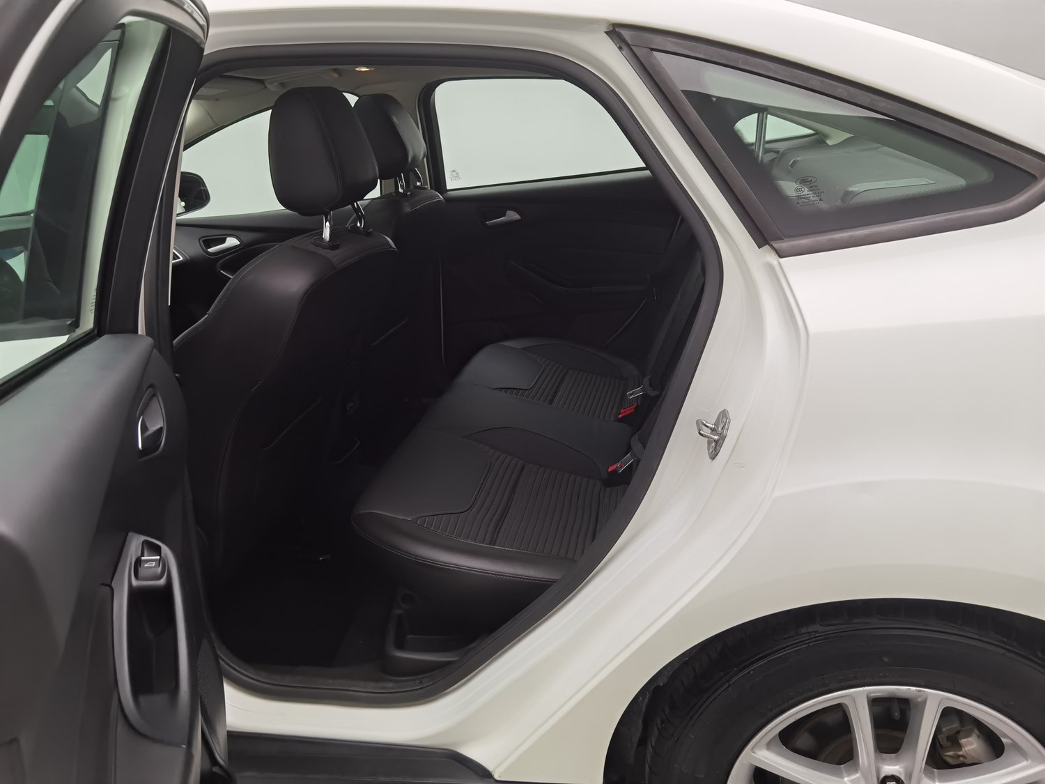 Used Ford Focus 2015 1.6 AT