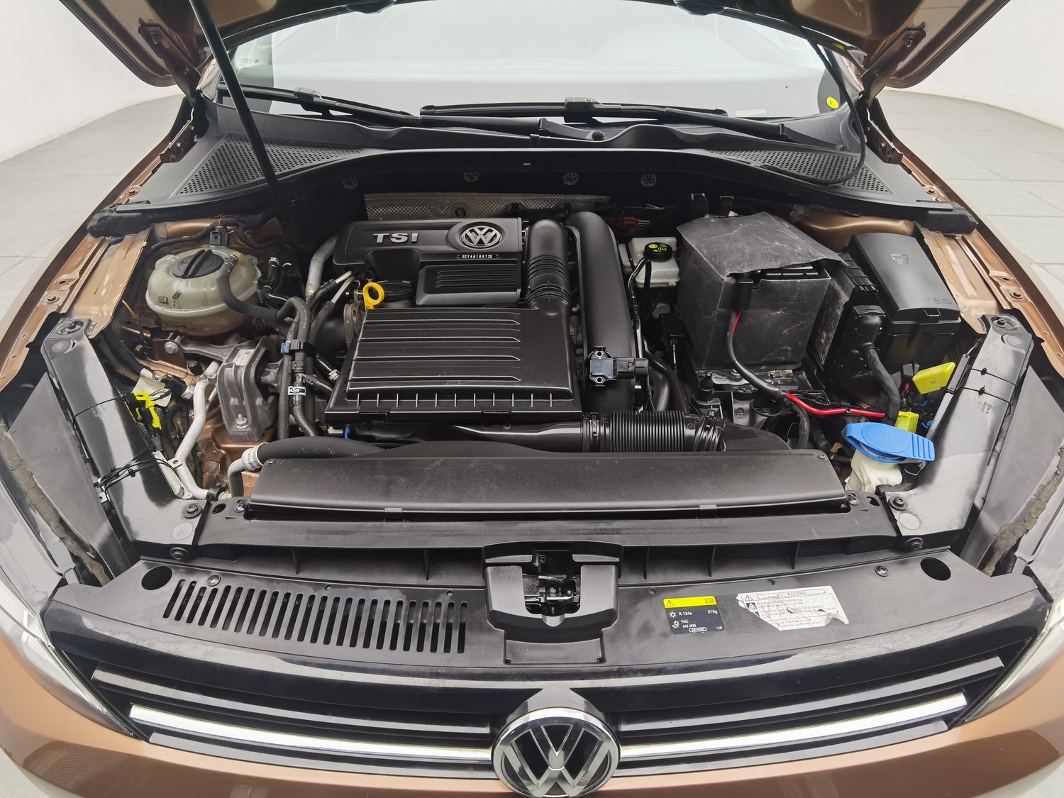 Used Volkswagen Lamando 2015 1.4 AT