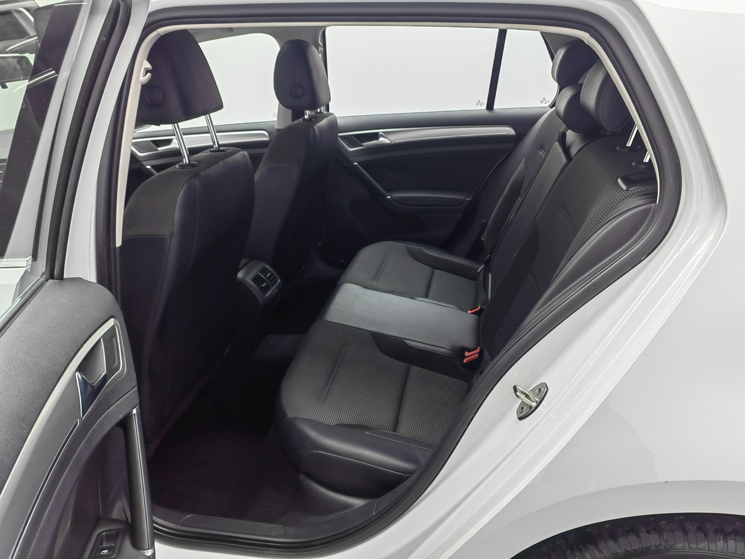 Used Volkswagen Golf 2018 1.4 AT