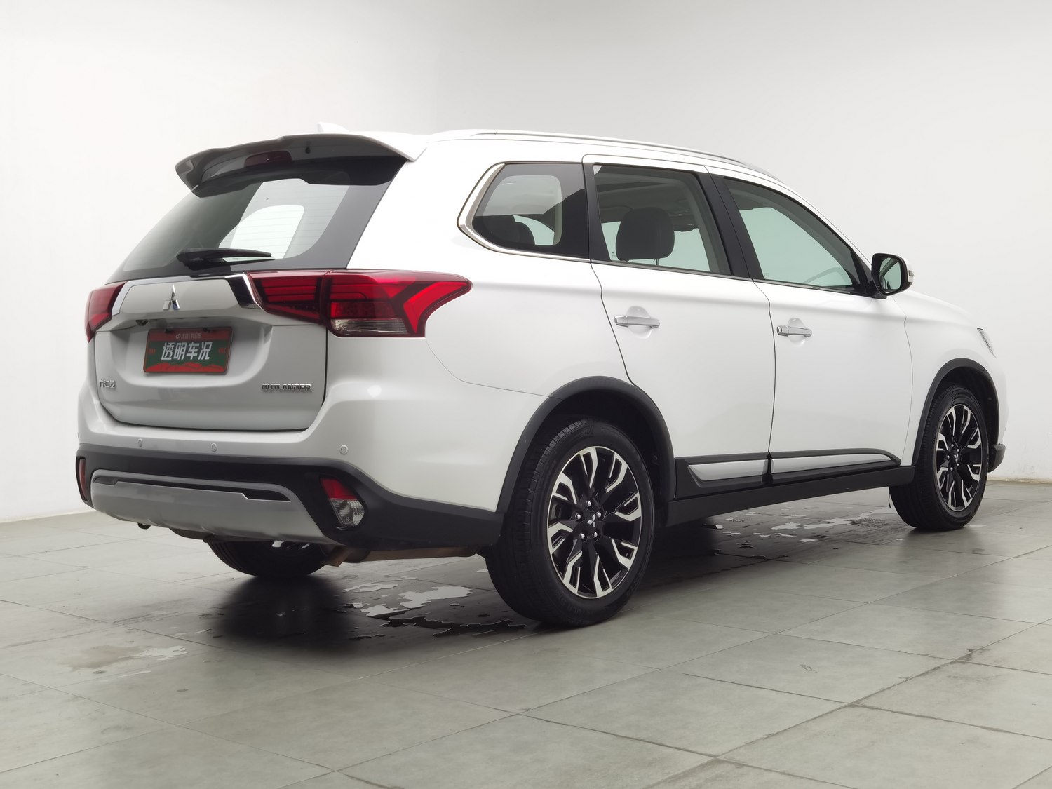 Used Mitsubishi Outlander 2019 2.4 AT