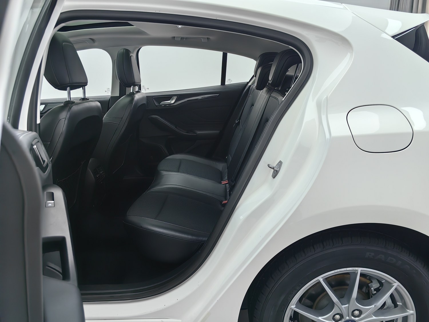 Used Ford Focus 2021 1.5 AT