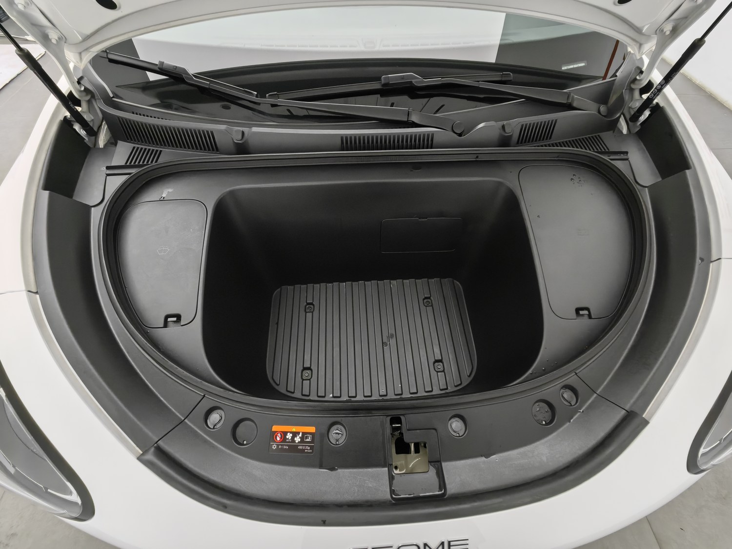 Used Geely Galaxy Wish 2025