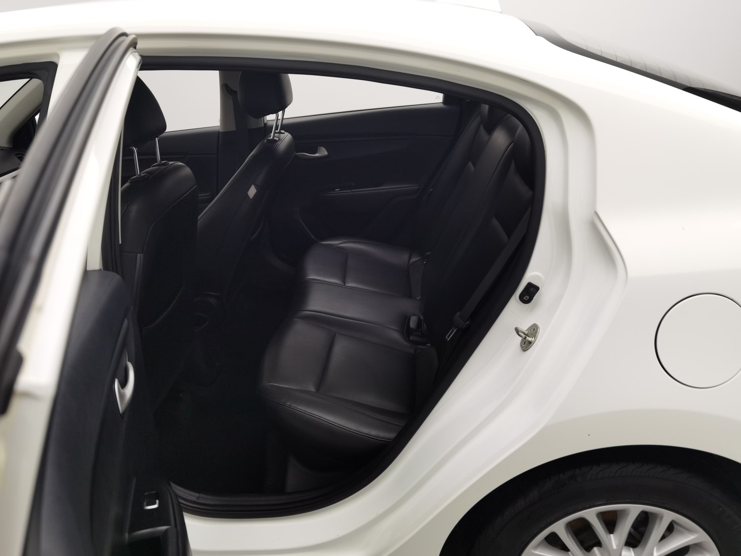 Used Kia K2 2017 1.4 MT