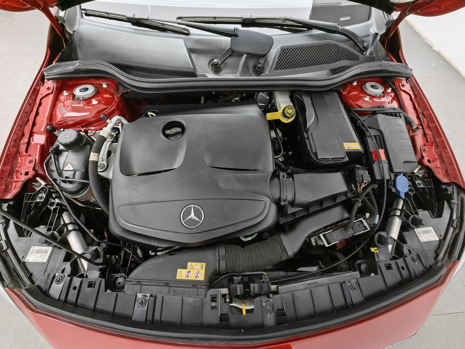 Used Mercedes-Benz GLA 2016 1.6 AT