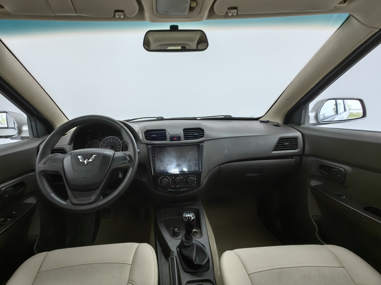 Used Wuling Hongguang 2014 1.2 MT