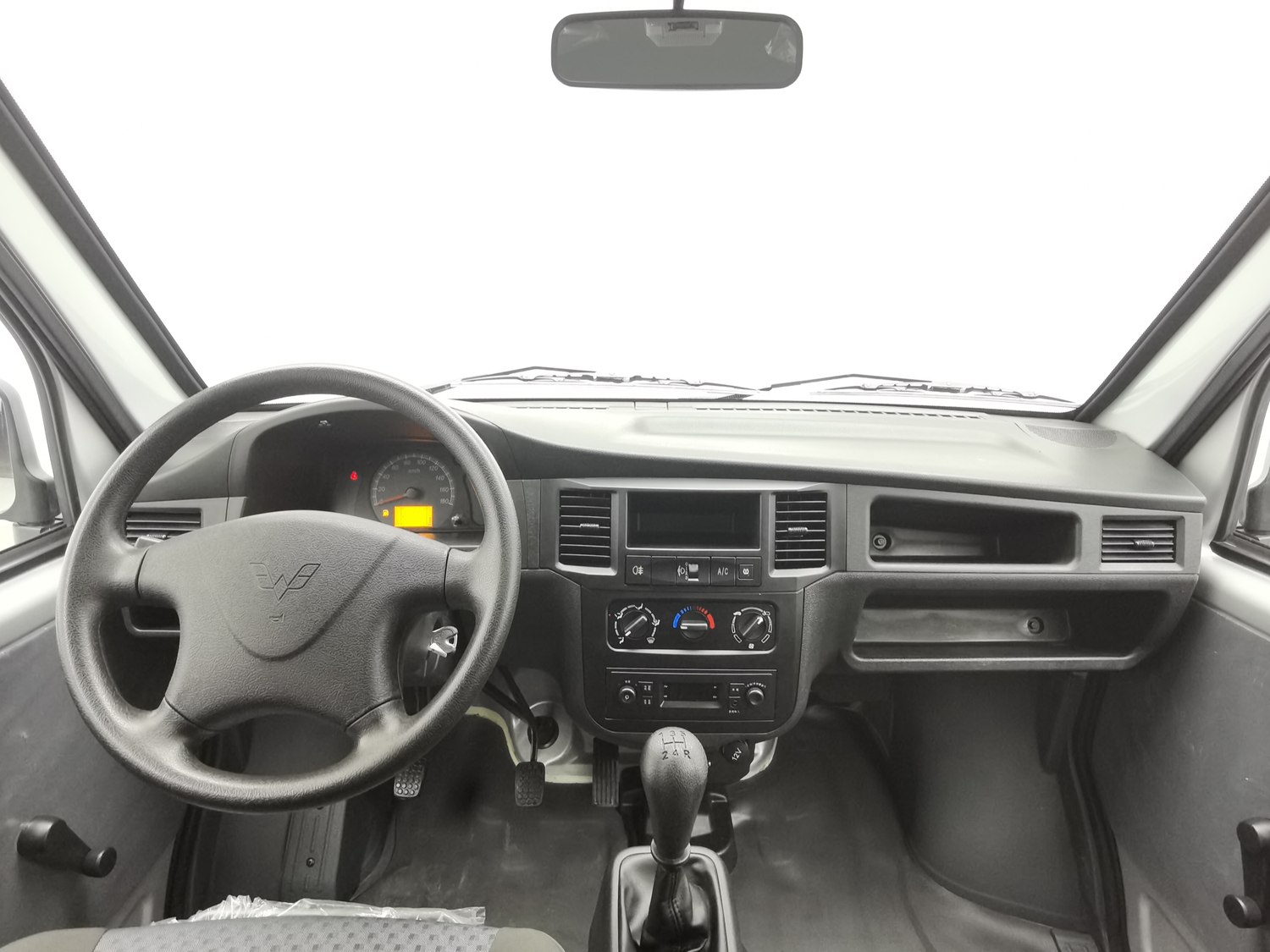 Used Wuling Zhiguang 2023 1.5 MT
