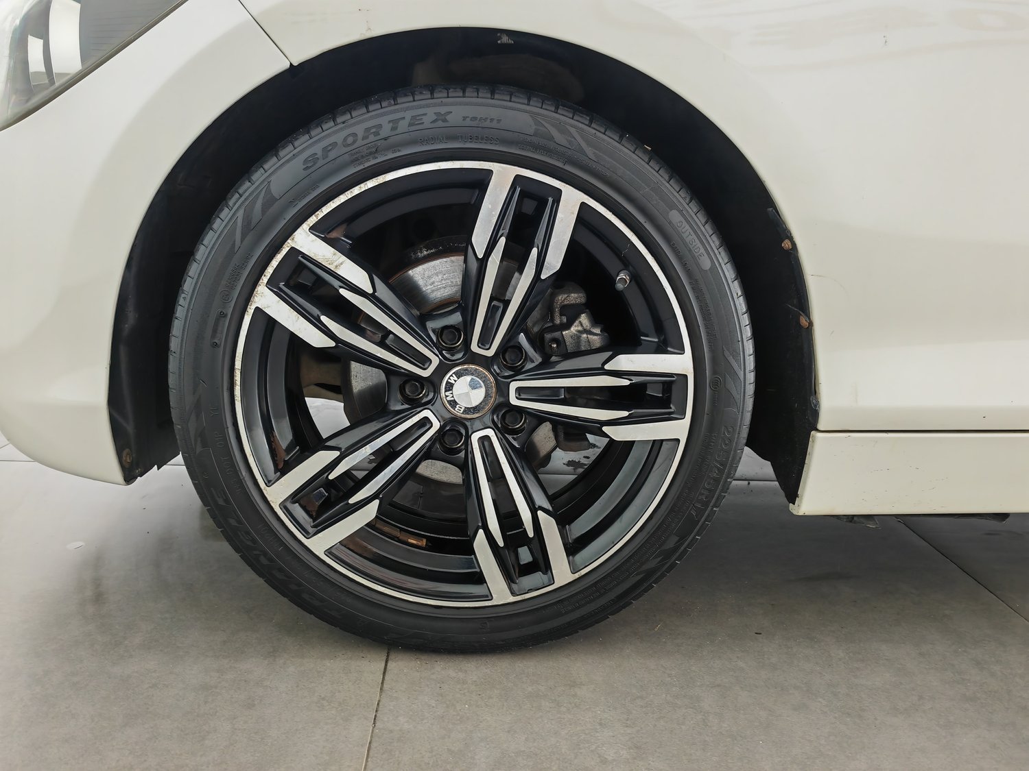 Used BMW THE1 (Import) 2012 1.6 AT