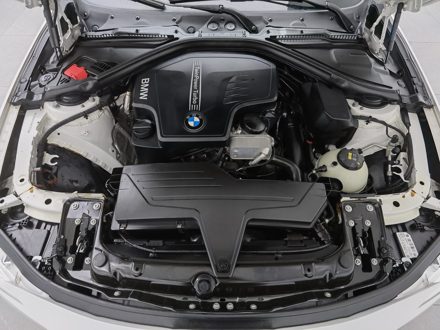 Used BMW THE3 2016 2.0 AT