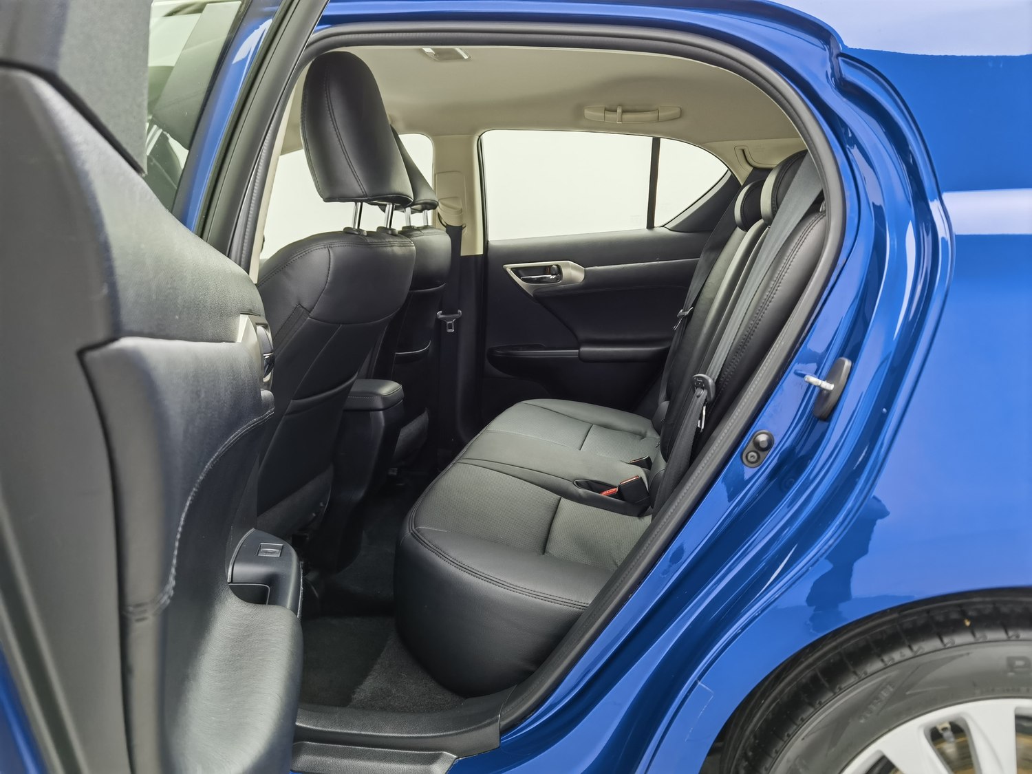Used Lexus CT 2014 1.8 AT