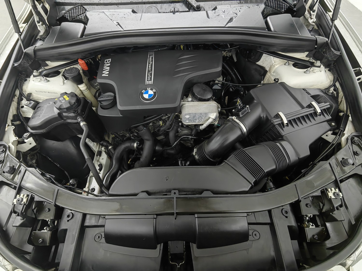 Used BMW X1 2014 2.0 AT