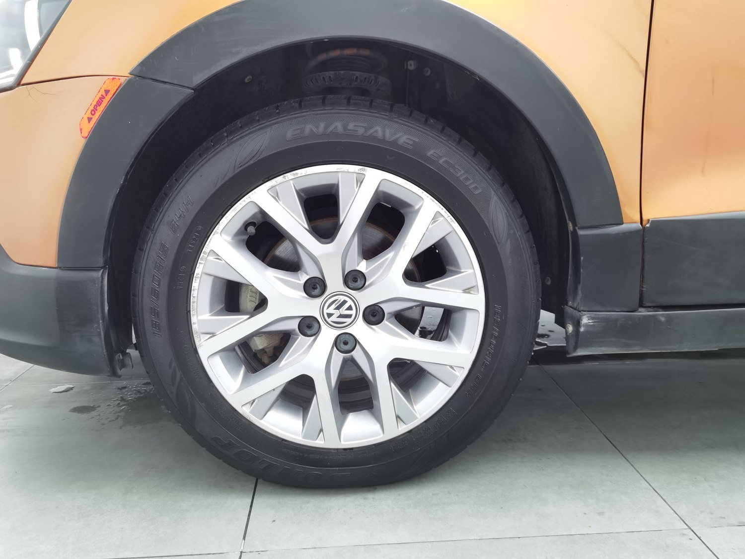 Used Volkswagen Polo 2014 1.6 AT