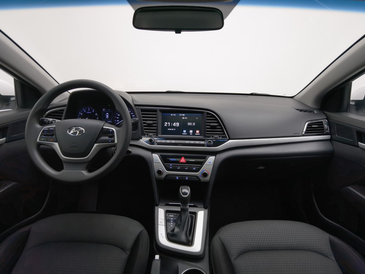 Used Hyundai Elantra 2016 1.6 AT