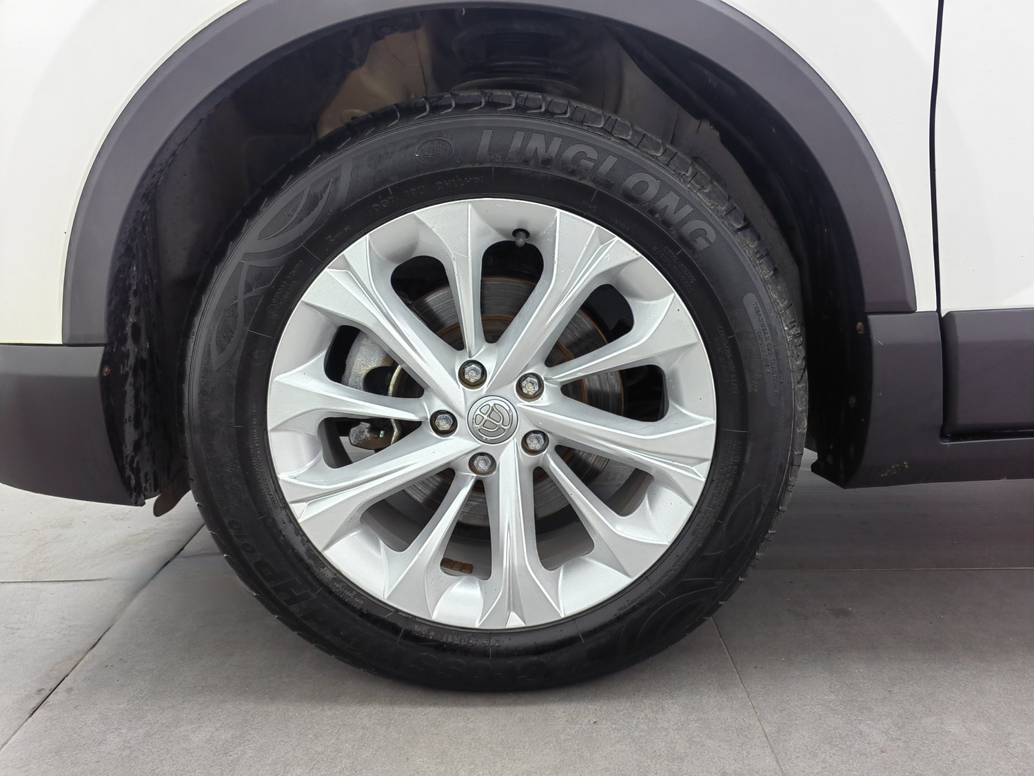 Used Zhonghua V3 2017 1.5 AT
