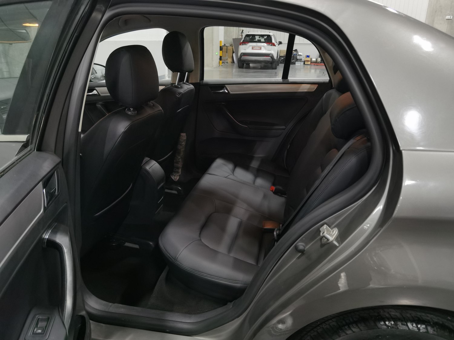 Used Volkswagen Bora 2013 1.6 MT