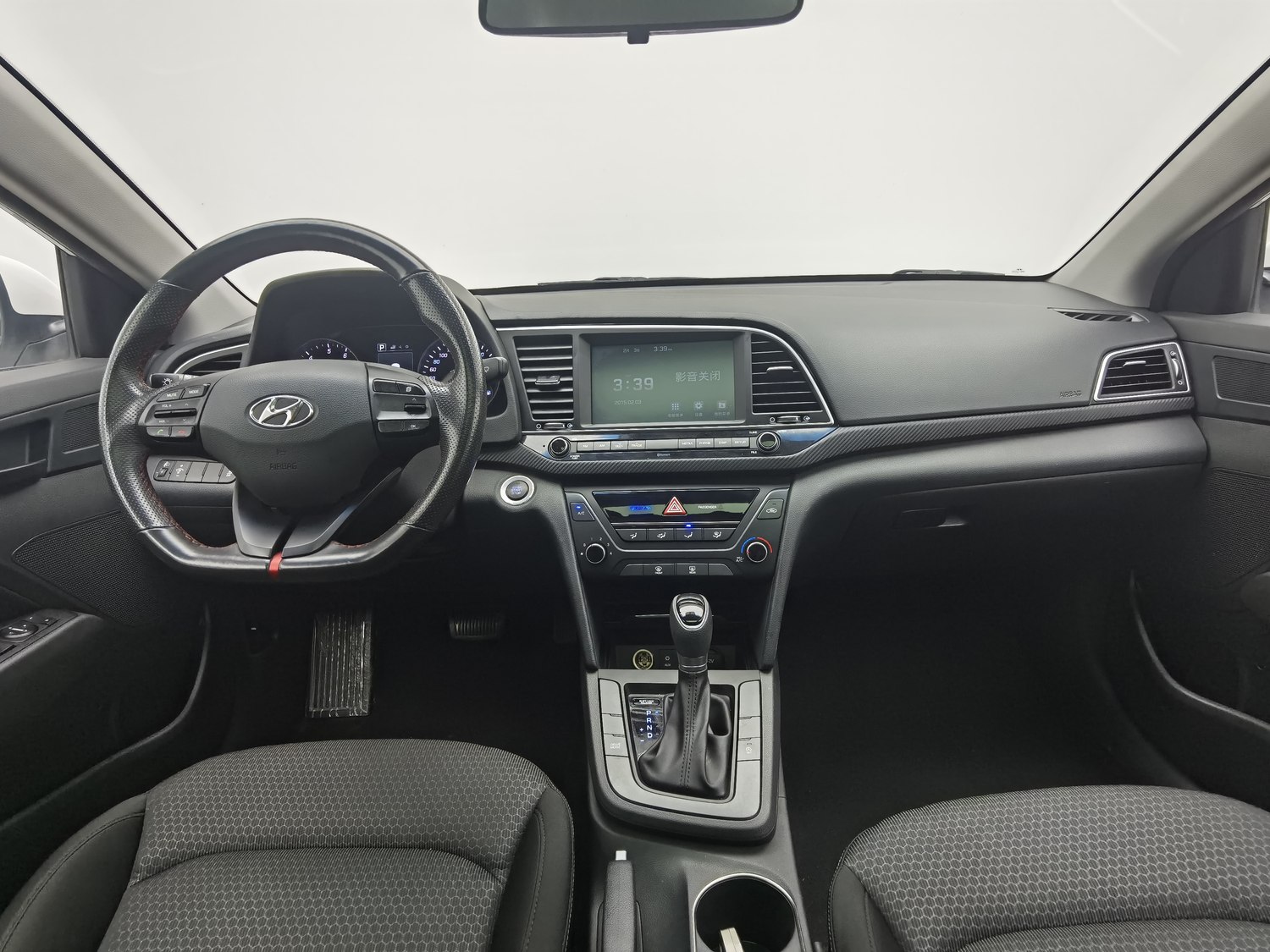 Used Hyundai Elantra 2018 1.4 AT