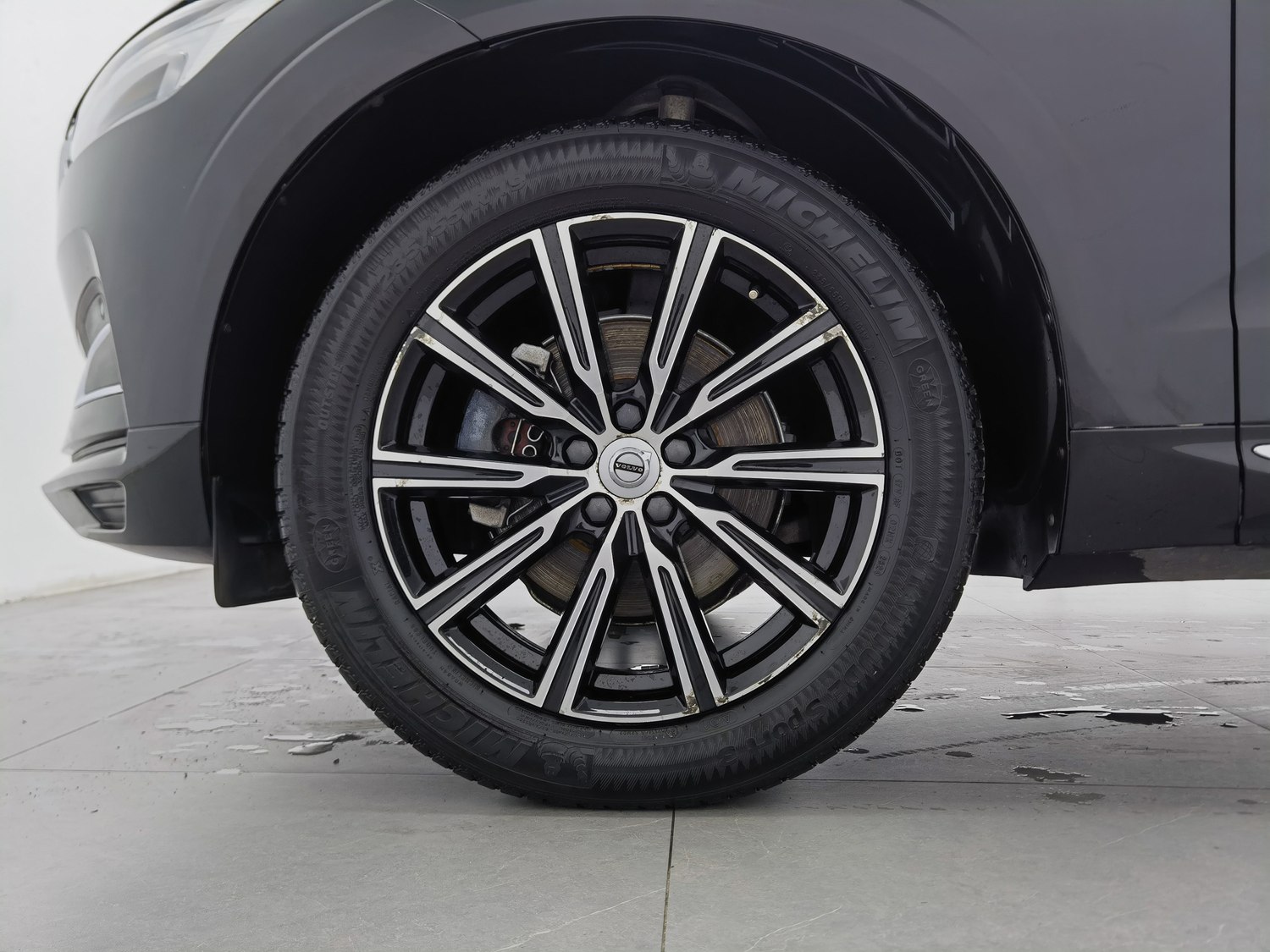 Used Volvo XC60 2020 2.0 AT