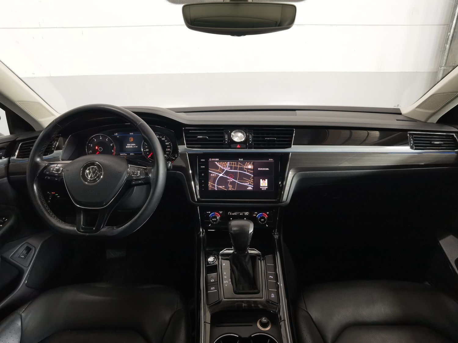 Used Volkswagen Phideon 2018 2.0 AT