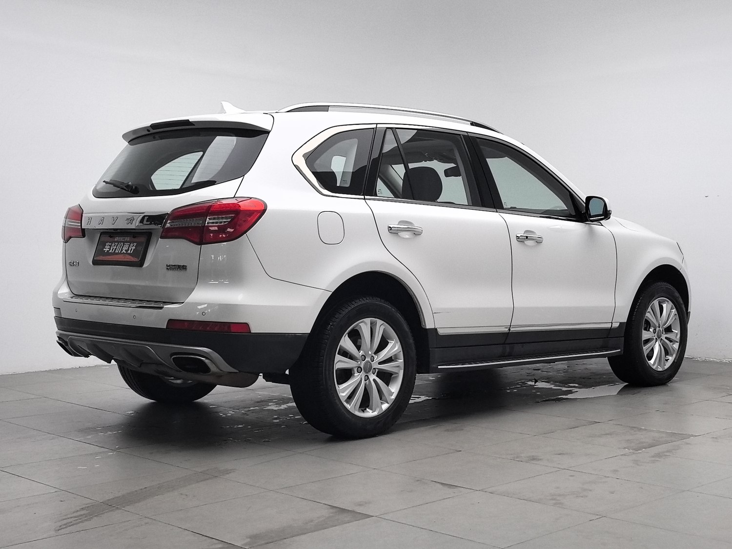 Used Haval H8 2017 2.0 AT