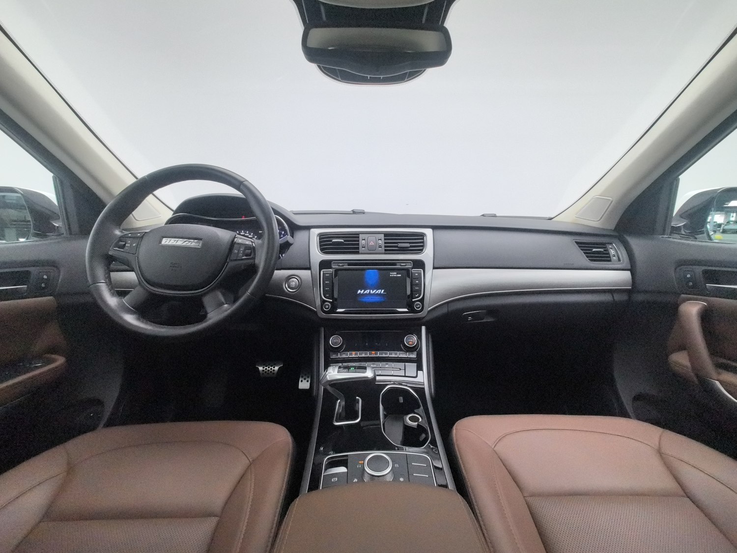 Used Haval H8 2017 2.0 AT
