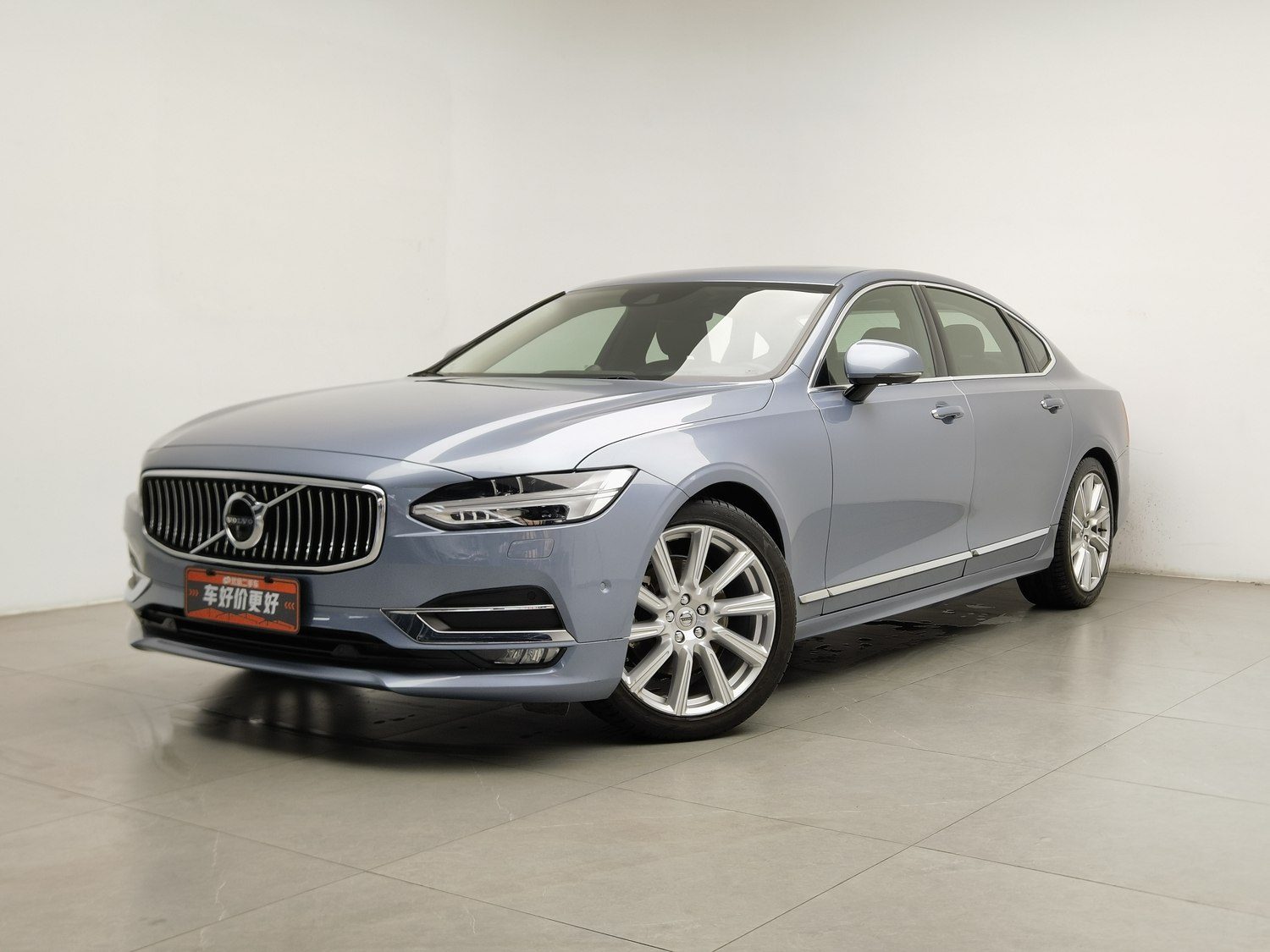 Used Volvo S90 2019 2.0 AT