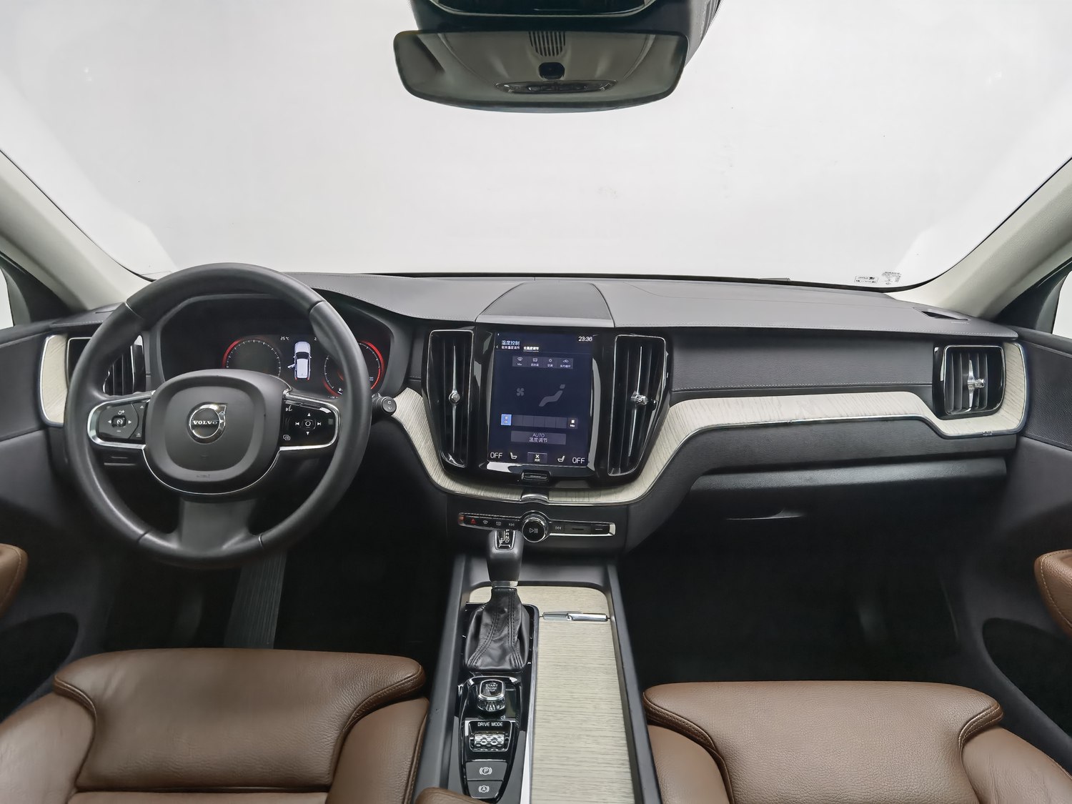 Used Volvo XC60 2020 2.0 AT