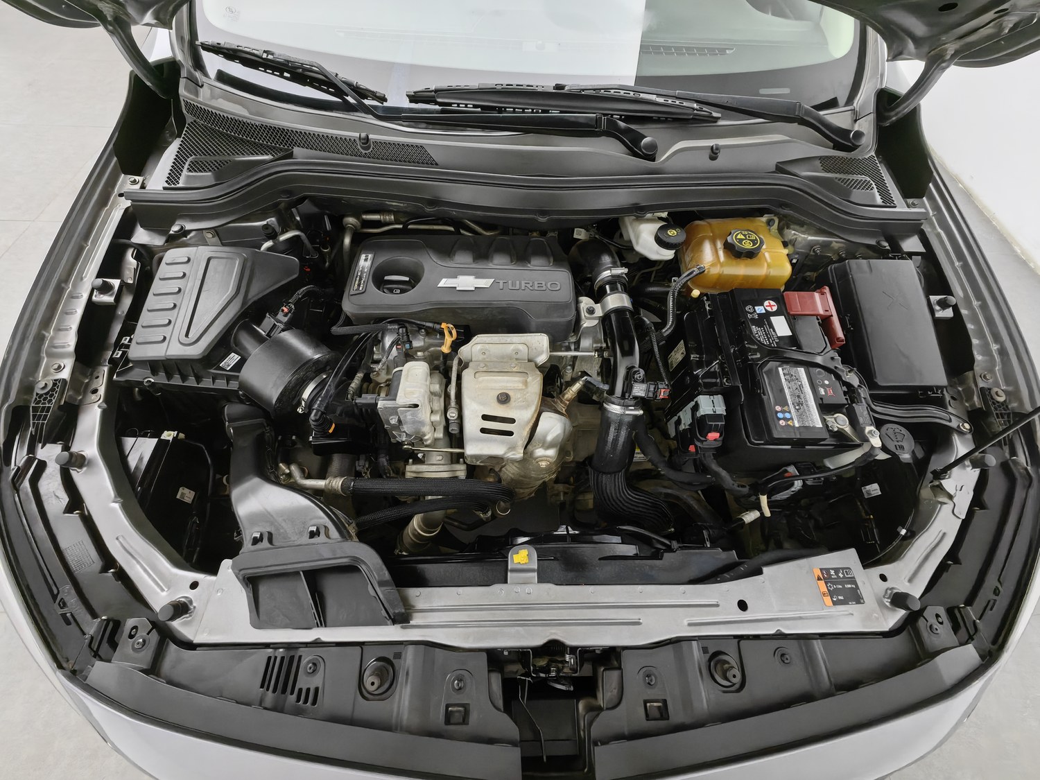 Used Chevrolet Monza 2019 1.0 AT