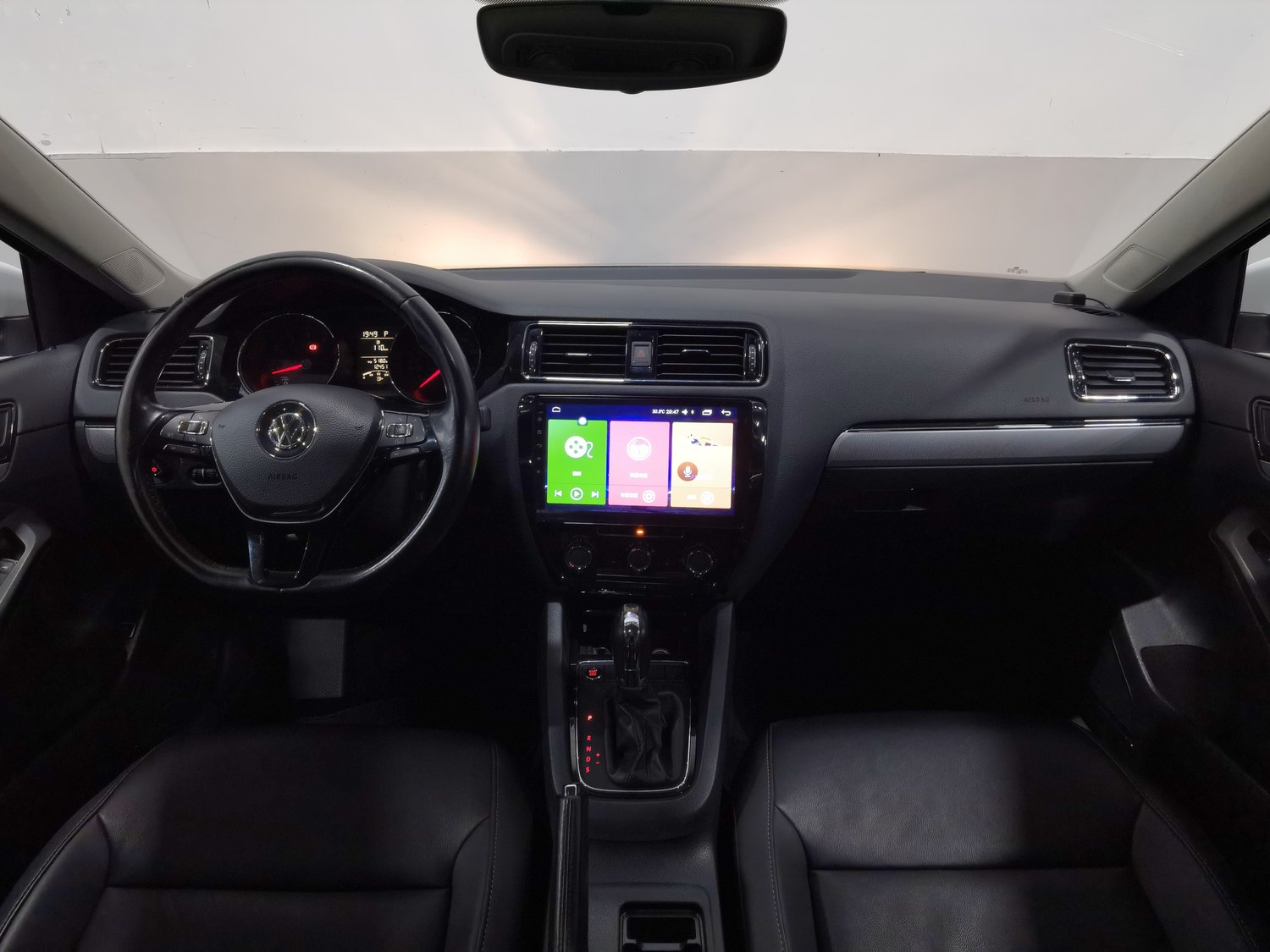 Used Volkswagen Sagitar 2018 1.6 AT