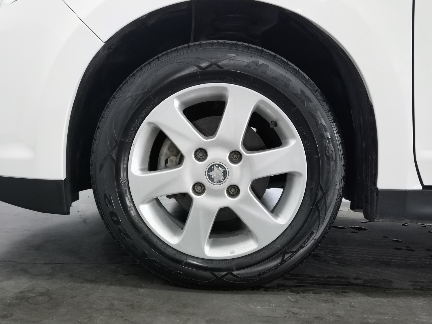 Used Venucia R50 2016 1.6 MT