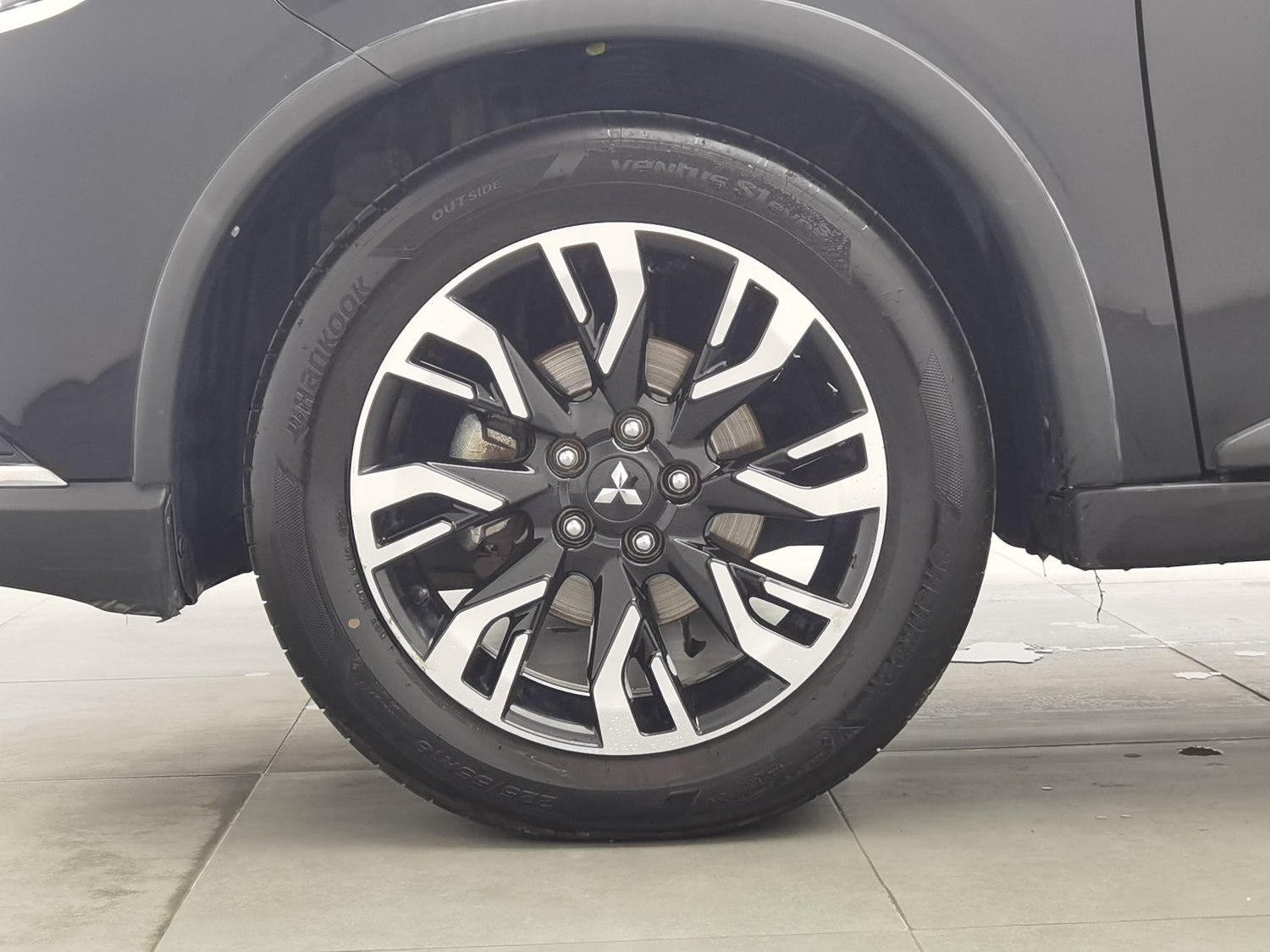 Used Mitsubishi Outlander 2020 2.4 AT