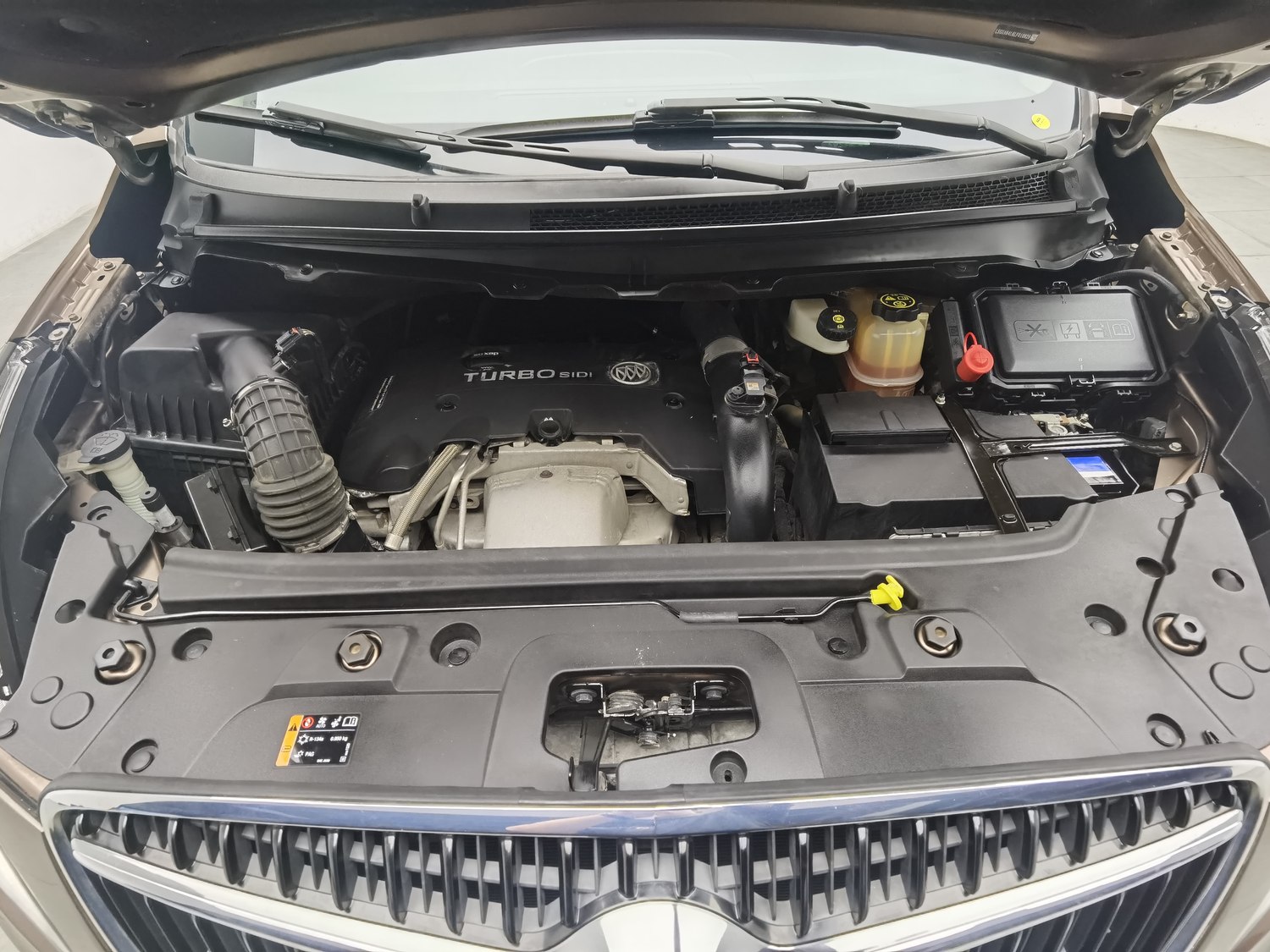 Used Buick GL8 2018 2.0 AT