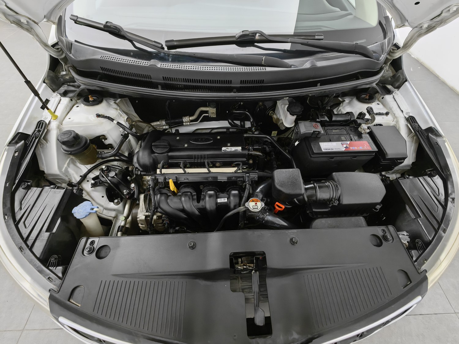 Used Kia K2 2012 1.6 AT