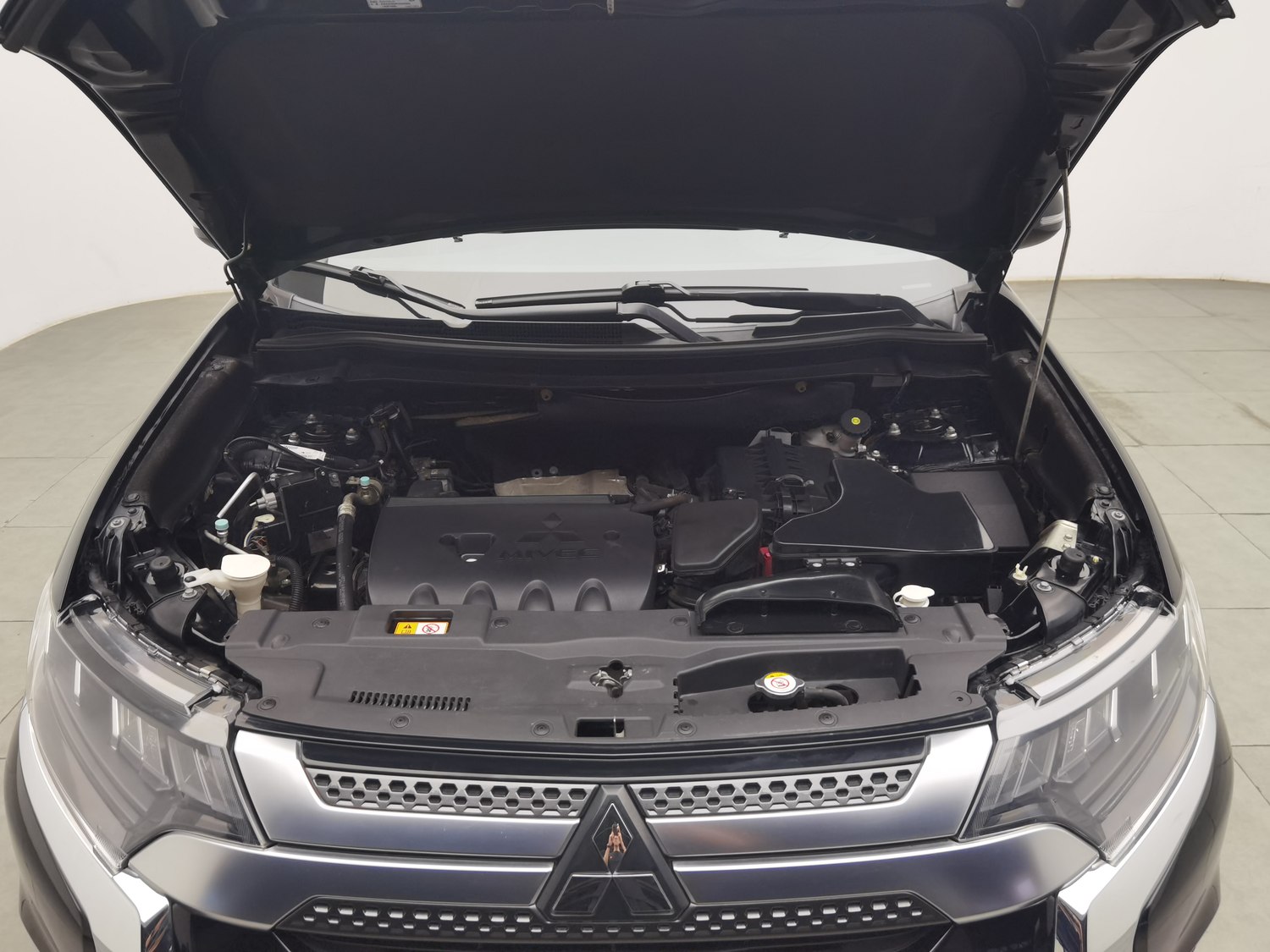 Used Mitsubishi Outlander 2020 2.4 AT