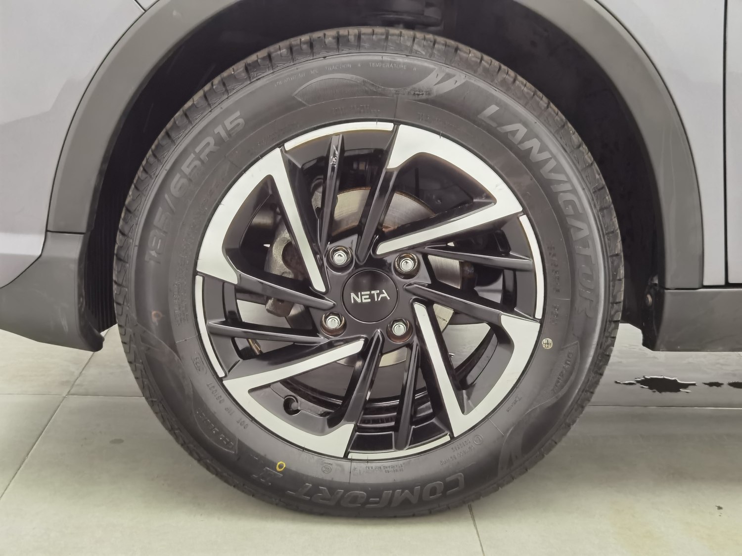 Used Neta V 2021