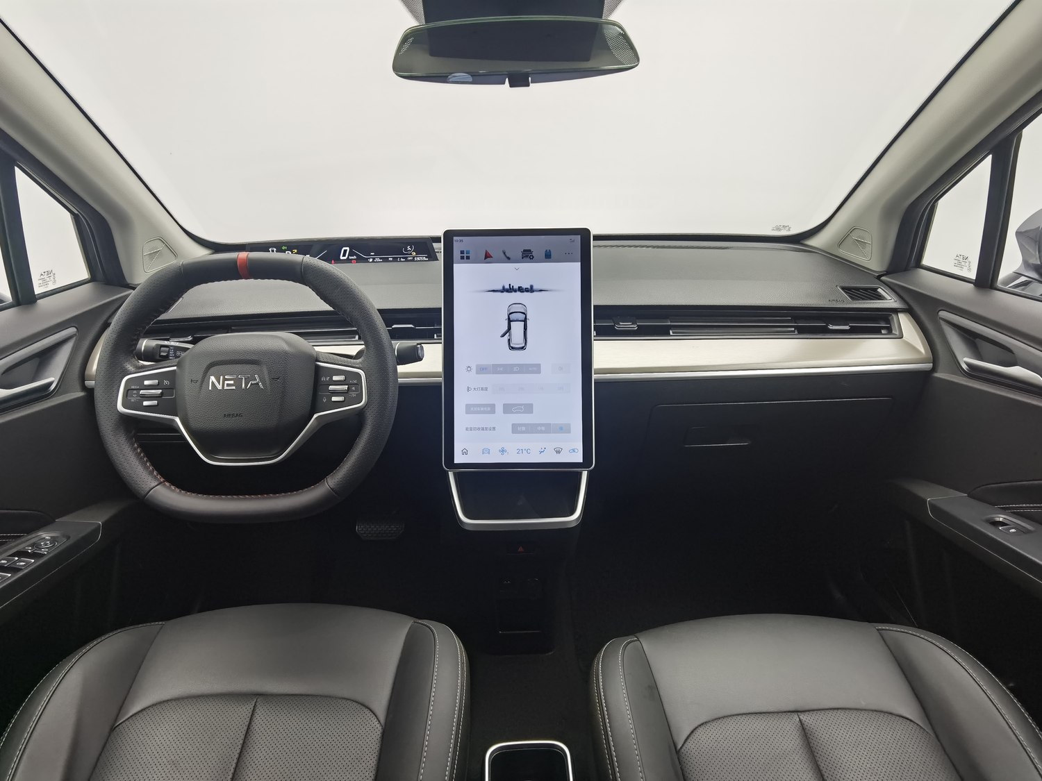 Used Neta V 2021