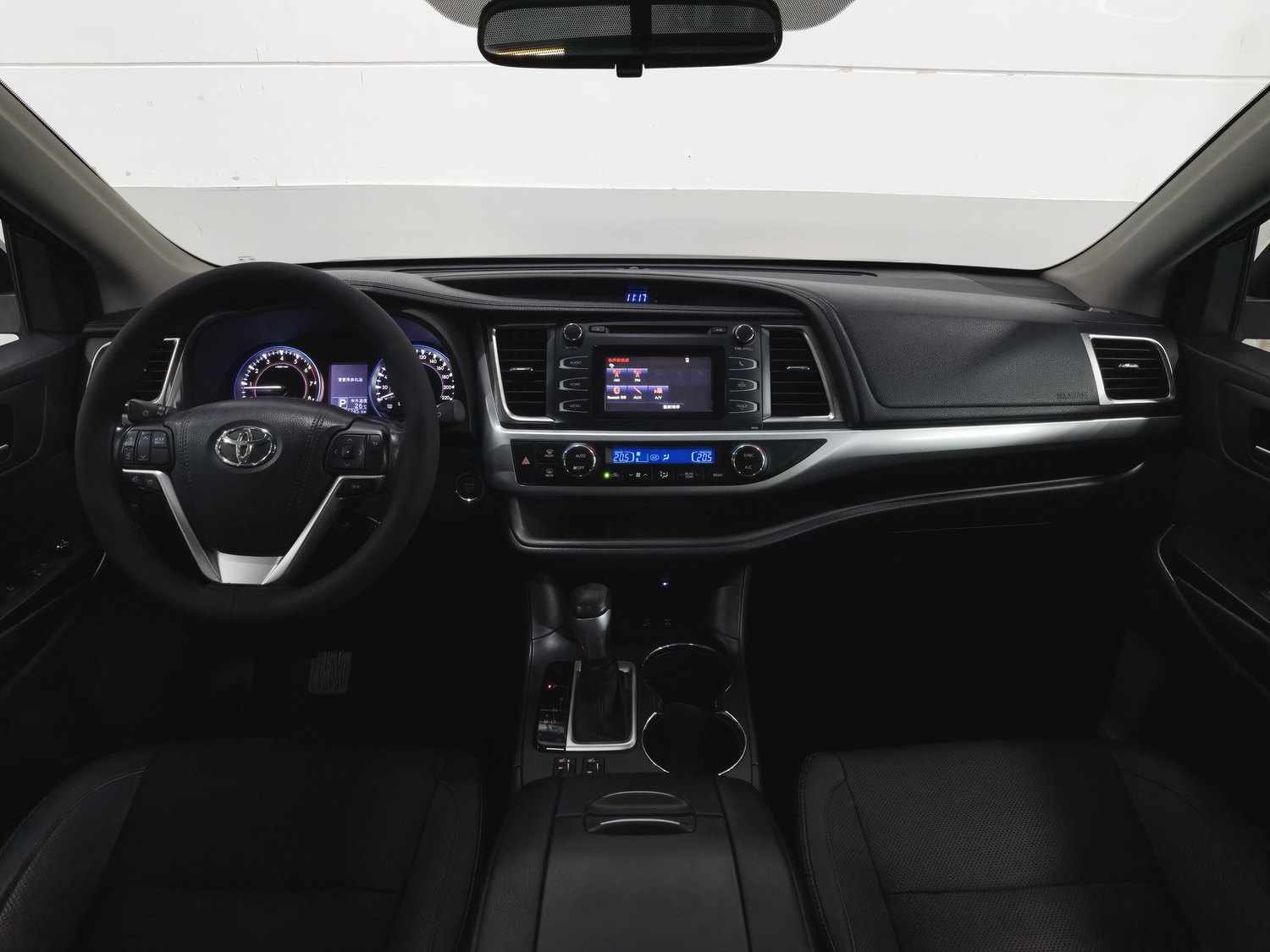 Used Toyota Highlander 2015 2.0 AT